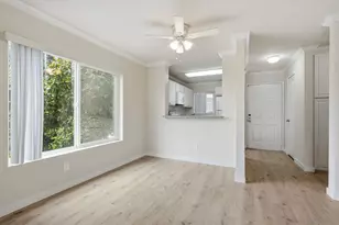 7425 Charmant, San Diego, CA 92122 - Photo 7
