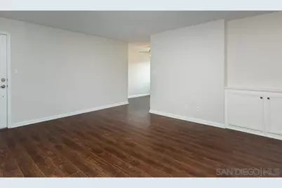 6666 Beadnell Way #6, San Diego, CA 92117 - Photo 5
