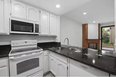  5845 Friars Rd #1110, San Diego, CA 92110 - Photo 15