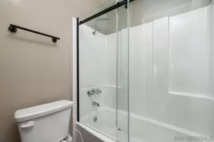 1855 Diamond, San Diego, CA 92109 - Photo 27
