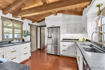  200 Palm Avenue, Coronado, CA 92118 - Photo 9