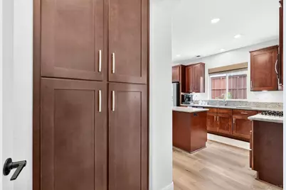  803 El Caballo, Oceanside, CA 92057 - Photo 19