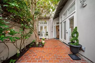 9753 Keeneland Row, La Jolla, CA 92037 - Photo 5