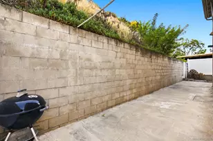 1880 Hanford Dr, San Diego, CA 92111 - Photo 23