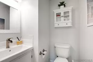 1470 Evergreen, San Diego, CA 92106 - Photo 17
