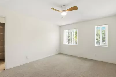  7545 Charmant #1512, San Diego, CA 92122 - Photo 15
