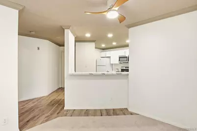  7545 Charmant #1512, San Diego, CA 92122 - Photo 9