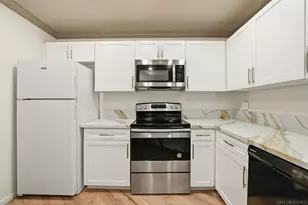 7545 Charmant, San Diego, CA 92122 - Photo 7