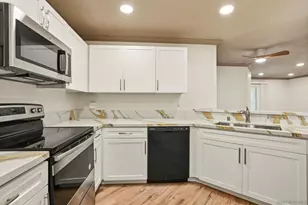 7545 Charmant, San Diego, CA 92122 - Photo 1