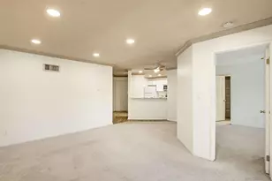 7545 Charmant, San Diego, CA 92122 - Photo 13