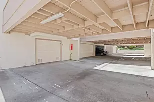 2726 Ariane Dr, San Diego, CA 92117 - Photo 25