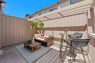 2726 Ariane Dr, San Diego, CA 92117 - Photo 19