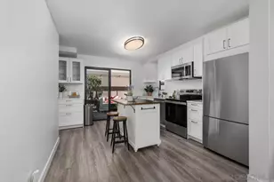 2726 Ariane Dr, San Diego, CA 92117 - Photo 9