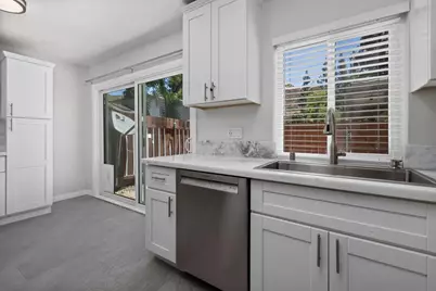  10628 Queen Jessica Ln, Santee, CA 92071 - Photo 17