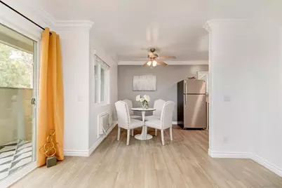  194 Avenida Descanso #A, Oceanside, CA 92057 - Photo 7