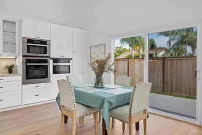  714 Piedras Oro Calle, Encinitas, CA 92024 - Photo 17