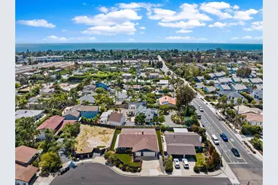 714 Piedras Oro Calle, Encinitas, CA 92024 - Photo 49