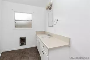 160 N Del Mar, Chula Vista, CA 91910 - Photo 15