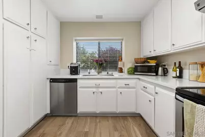  4123 Oak Island, Fallbrook, CA 92028 - Photo 21