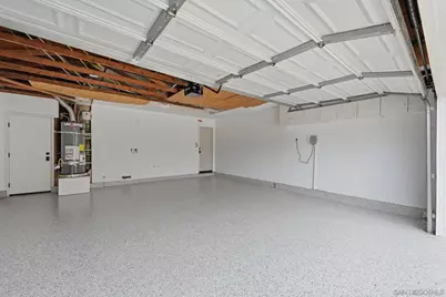  2610 Chestnut Ave, Carlsbad, CA 92010 - Photo 33