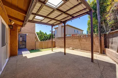  3449 Macaulay St, San Diego, CA 92106 - Photo 11