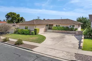 6359 Lambda Dr, San Diego, CA 92120 - Photo 3