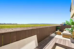 1365 Seacoast Dr, Imperial Beach, CA 91932 - Photo 17