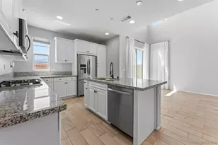 305 Paseo Gusto, Palm Desert, CA 92211 - Photo 11