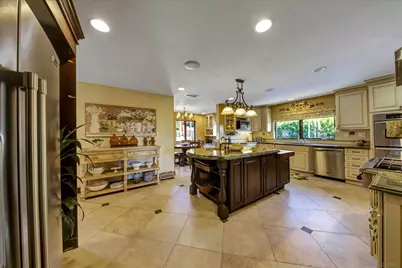  2540 Chatsworth, San Diego, CA 92106 - Photo 7