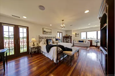  2540 Chatsworth, San Diego, CA 92106 - Photo 39