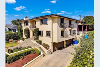  2540 Chatsworth, San Diego, CA 92106 - Photo 5