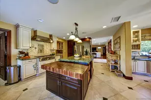 2540 Chatsworth, San Diego, CA 92106 - Photo 9