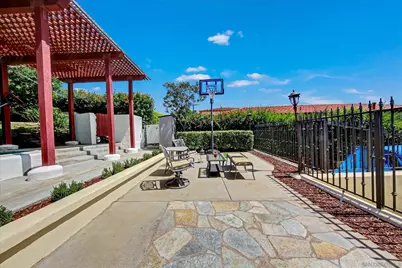  2540 Chatsworth, San Diego, CA 92106 - Photo 67