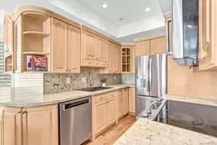 2410 Albatross St, San Diego, CA 92101 - Photo 15
