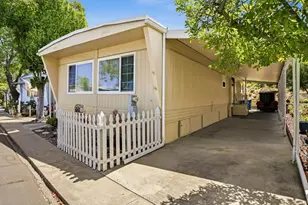 4848 1/2 Old Cliffs Rd, San Diego, CA 92120 - Photo 3