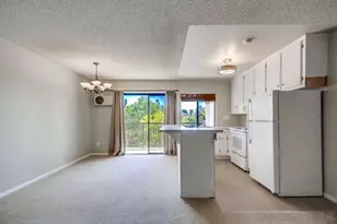 7838 Cowles Mountain Ct, San Diego, CA 92119 - Photo 17