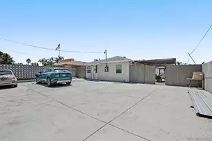 1367 E Madison Ave, El Cajon, CA 92021 - Photo 21