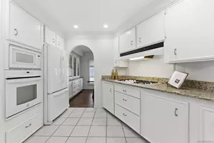 630 Via Columbia, Vista, CA 92081 - Photo 11