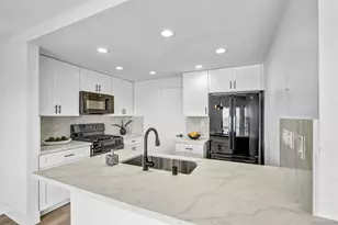 6821 Fashion Hills Blvd, San Diego, CA 92111 - Photo 7