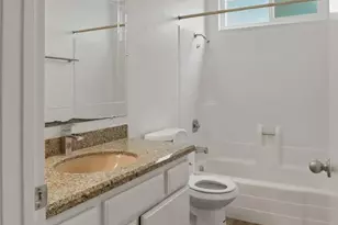 1612 Bridgeview Dr, San Diego, CA 92105 - Photo 17