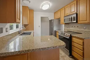 1612 Bridgeview Dr, San Diego, CA 92105 - Photo 11