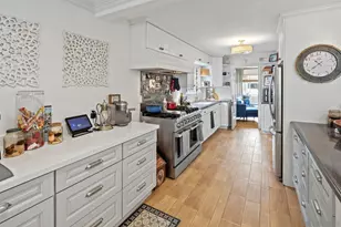 649 I Ave, Coronado, CA 92118 - Photo 17