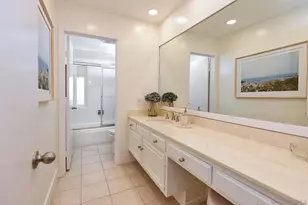 2207 Caminito Cabala, La Jolla, CA 92037 - Photo 19