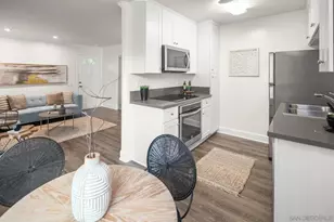 8581 Villa La Jolla Dr, La Jolla, CA 92037 - Photo 17