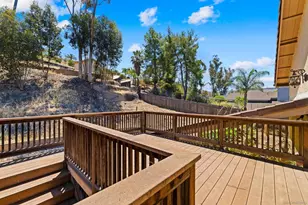 9193 Vista Entrada, Lakeside, CA 92040 - Photo 41