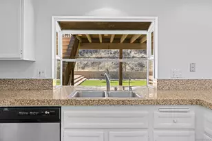 9193 Vista Entrada, Lakeside, CA 92040 - Photo 17
