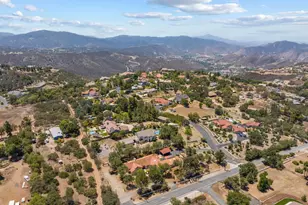 579 Alpine Trail Rd, Alpine, CA 91901 - Photo 5