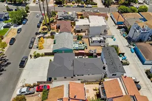 1953 Emerald St, San Diego, CA 92109 - Photo 29