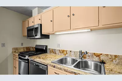  3050 Rue D'Orleans #423, San Diego, CA 92110 - Photo 9
