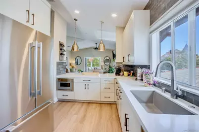  254 C Ave, Coronado, CA 92118 - Photo 3